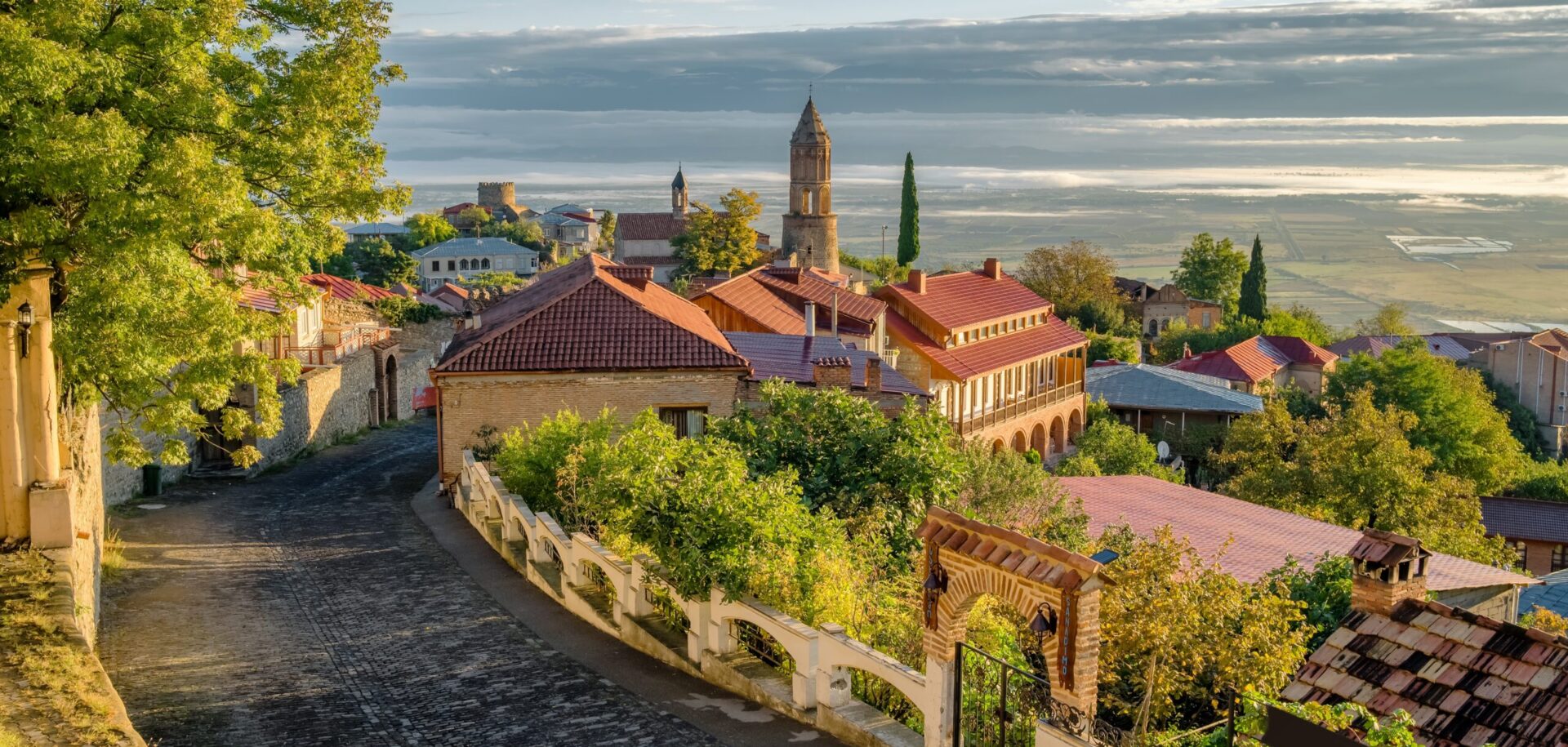 Armenien & Georgien „Zwischen Klöstern, Weinbergen und dem Kaukasus“ Termine 2027